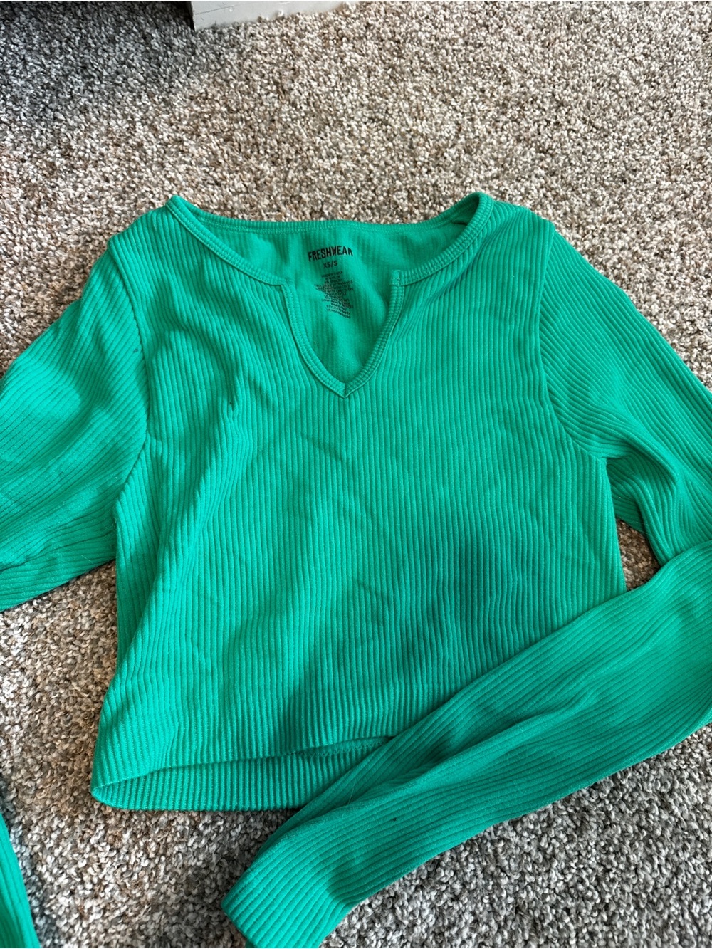 fresh Ribbed V-Neck Crop Top - Teal Green